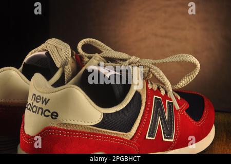 Nuove scarpe sportive Balance con dettagli ravvicinati Foto Stock