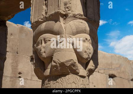 Antico tempio egiziano di Hathor (tempio di Dendra), Qena, Egitto Foto Stock