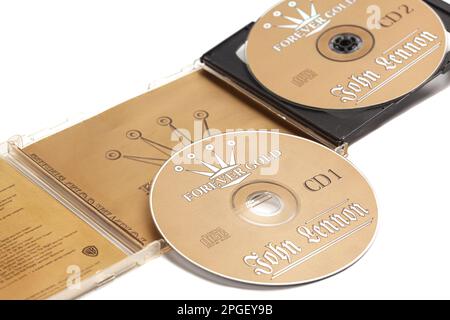 Mosca, Russia, 22 marzo 2023: CD di John Lennon - Forever Gold Foto Stock