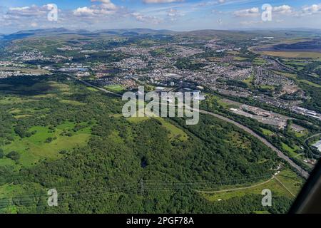 Vedute aeree di Merthyr Tydfil Foto Stock