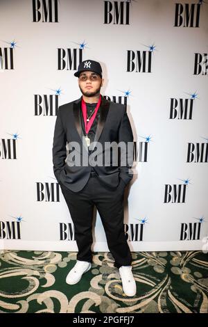 21 marzo 2023, BEVERLY HILLS, CALIFORNIA, USA: LENNOX arriva sul tappeto rosso per i 30th premi annuali BMI Latin Awards al Beverly Wilshire Four Seasons Hotel di Beverly Hills, California, il 21 marzo 2023. (Credit Image: © Clutch Pockets Wambli/ZUMA Press Wire) SOLO PER USO EDITORIALE! Non per USO commerciale! Foto Stock