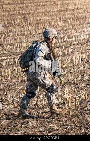 Soldato DEGLI STATI UNITI della 82nd Divisione Airborne al Operation Market Garden Memorial. Grave, Paesi Bassi - 17 settembre 2014 Foto Stock