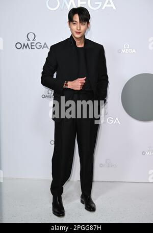 Londra, Regno Unito. 22nd Mar, 2023. 22nd marzo 2023, Londra, Regno Unito. Jirayu Tangsrisuk arrivo all'evento di lancio internazionale Omega Aqua Terra Shades, Embankment Galleries, Somerset House. Credit: Doug Peters/Alamy Live News Foto Stock