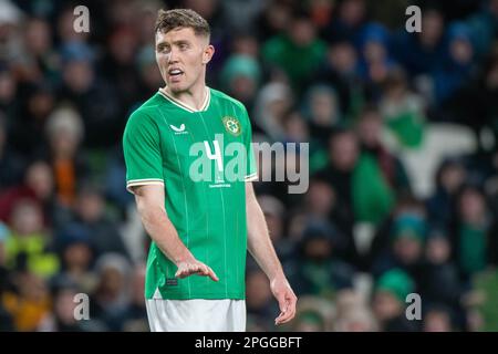 Dublino, Irlanda. 22nd Mar, 2023. Dara o'Shea of Ireland durante la partita internazionale amichevole tra la Repubblica d'Irlanda e la Lettonia all'Aviva Stadium di Dublino, Irlanda il 22 marzo 2023 (Foto di Andrew SURMA/ Credit: Sipa USA/Alamy Live News Foto Stock