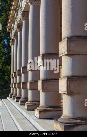 Particolare architettonico dell'edificio legislativo della Columbia Britannica in Victoria Canada Foto Stock