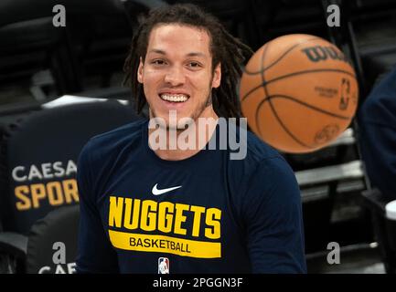 Washington, Stati Uniti. 22nd Apr, 2023. WASHINGTON, DC - 22 MARZO: Denver Nuggets fa avanzare Aaron Gordon (50) prima di una partita NBA tra i Washington Wizards e i Denver Nuggets, il 22 marzo 2023, alla Capital One Arena, a Washington, DC. (Foto di Tony Quinn/SipaUSA) Credit: Sipa USA/Alamy Live News Foto Stock