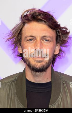 Lille, Francia. 22nd Mar, 2023. Yuksek partecipa alla serie Mania Festival red carpet il 22 marzo 2023 a Lille, Francia. Foto di Sebastien Courdji/ABACAPRESS.COM Credit: Abaca Press/Alamy Live News Foto Stock