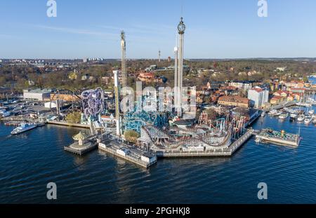 Parco divertimenti di Stoccolma, Svezia. Grona Lund. Si trova sul lato mare dell'Isola di Djurgarden Foto Stock