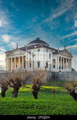 Villa Almerico Capra Valmarana (conosciuta anche come la rotonda) progettata da Andrea Palladio, Vicenza, Veneto, Italia Foto Stock