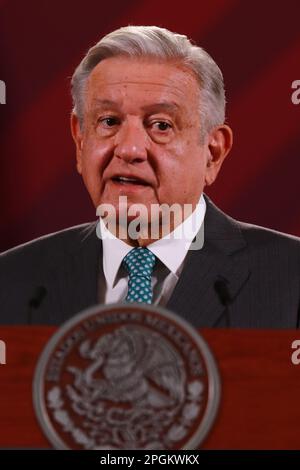 Città del Messico, Messico. 23rd Mar, 2023. Il presidente messicano, Andres Manuel Lopez Obrador, parla durante la conferenza stampa del quotidiano al Palazzo Nazionale. Il 23 marzo 2023 a Città del Messico. (Credit Image: © Carlos Santiago/eyepix via ZUMA Press Wire) SOLO PER USO EDITORIALE! Non per USO commerciale! Foto Stock