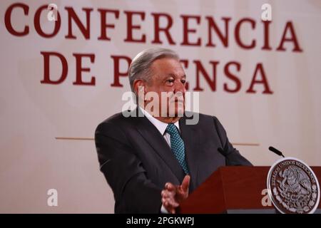 Città del Messico, Messico. 23rd Mar, 2023. Il presidente messicano, Andres Manuel Lopez Obrador, parla durante la conferenza stampa del quotidiano al Palazzo Nazionale. Il 23 marzo 2023 a Città del Messico. (Credit Image: © Carlos Santiago/eyepix via ZUMA Press Wire) SOLO PER USO EDITORIALE! Non per USO commerciale! Foto Stock