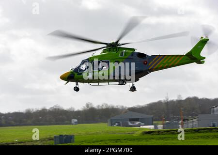 North Weald aviazione generale aerodromo Essex, Essex e Herts Air ambulance, G-picu, 2017 Leonardo AW169 C/N 69055 elicottero Foto Stock