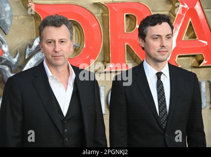 John Francis Daley partecipa alla prima mondiale di Dungeons & Dragons: Honor Among Thieves, Londra, Regno Unito. Foto scattata il 23 marzo 2023. Credit: Vedi li/Picture Capital/Alamy Live News Foto Stock