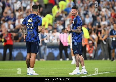 23rd marzo 2023: Belgrano, Buenos Aires, Argentina: Calcio internazionale amichevole, Argentina contro Panama: Rodrigo de Paul di Argentina, ispeziona il campo Foto Stock