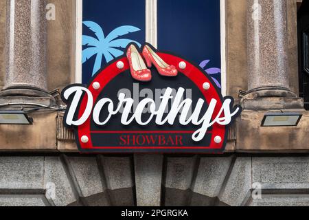 Dorothys, un randello di resistenza di tarda notte a Liverpool Foto Stock