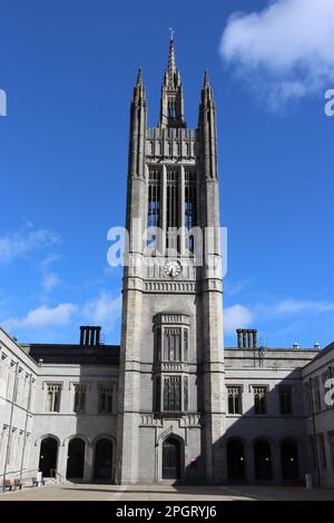 Emoblemi araldici all'ingresso del Marischal College di Aberdeen Foto Stock