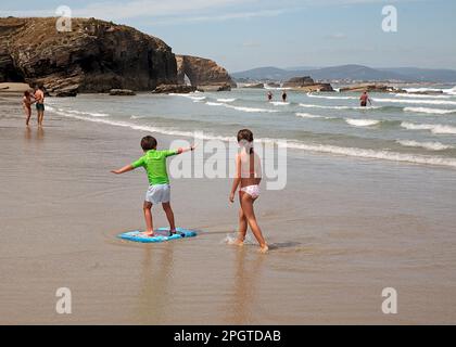 Surf sulla terraferma Foto Stock