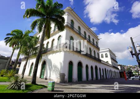 SANTOS, BRASILE - 16 MARZO 2023: Vecchie residenze del 19th ° secolo, restaurato per ospitare il Museo di Pele, Santos Foto Stock