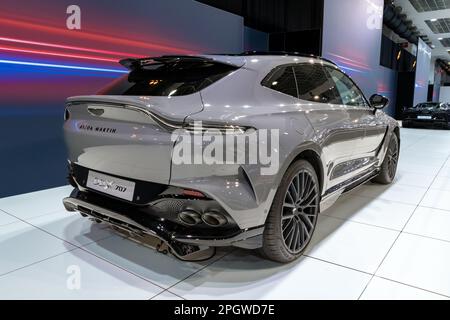 Aston Martin DBX 707 in mostra al Salone europeo dell'Autosalon di Bruxelles. Bruxelles, Belgio - 13 gennaio 2023. Foto Stock