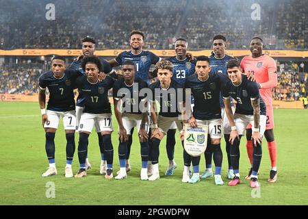 Sydney, Australia. 24th Mar, 2023. Ecuador Nazionale gli uomini di calcio posa per una foto di gruppo durante la partita di calcio "Welcome Home" tra Australia ed Ecuador al CommBank Stadium. Punteggio finale: 3:1 Australia : Ecuador. (Foto di Luis Veniegra/SOPA Images/Sipa USA) Credit: Sipa USA/Alamy Live News Foto Stock