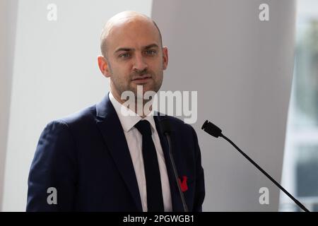 Parigi, Francia. 24th Mar, 2023. Delegato del Ministro francese per la transizione digitale e le Telecomunicazioni Jean Noel Barrot al Campus di PariSante durante la Tech Health 20 francese, a Parigi il 24 marzo 2023. Foto di Raphael Lafargue/ABACAPRESS.COM Credit: Abaca Press/Alamy Live News Foto Stock