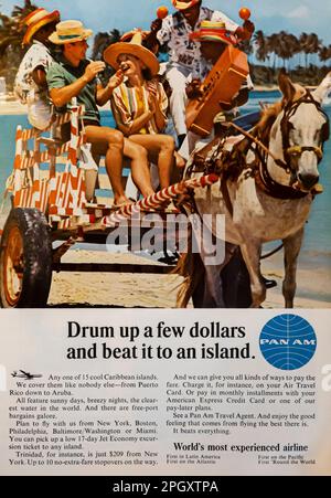 Pan am Pan American compagnia aerea spot in una rivista NatGeo, maggio 1965 Foto Stock