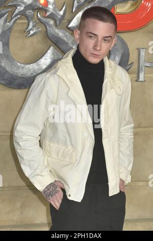 Londra, Regno Unito 23 marzo 2023. ArrDee alla Premiere britannica di 'Dungeons & Dragons: Honour Among Thieves' a Leicester Square. Sue Andrews/Alamy. Foto Stock