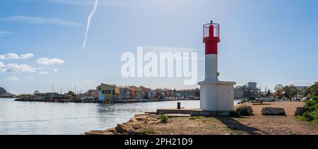 Faro nel quartiere Plagette, di fronte a Pointe Courte, a Sète in Occitanie, Francia Foto Stock