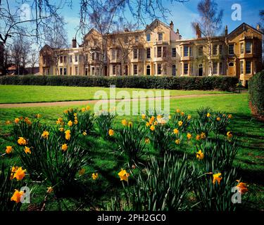 GB - GLOUCESTERSHIRE: Primavera a Clarence Square, Cheltenham Spa Foto Stock