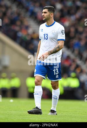 Glasgow, Regno Unito. 25th Mar, 2023. Ioannis Kousoulos di Cipro durante la partita di qualificazione del Campionato europeo UEFA ad Hampden Park, Glasgow. Il credito dell'immagine dovrebbe essere: Neil Hanna/Sportimage Credit: Sportimage/Alamy Live News Foto Stock