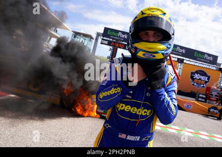 Austin, Texas, Stati Uniti. 25th Mar, 2023. ZANE SMITH Truck prende fuoco dopo aver vinto la XPEL 225 ad Austin, Texas, USA. (Credit Image: © Walter G. Arce Sr./ZUMA Press Wire) SOLO PER USO EDITORIALE! Non per USO commerciale! Credit: ZUMA Press, Inc./Alamy Live News Foto Stock