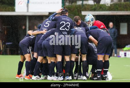 Bruxelles, Belgio. 26th Mar, 2023. I giocatori di Oree hanno mostrato all'inizio di una partita di hockey tra Royal Royal Oree HC e Royal Leopold Club, domenica 26 marzo 2023 a Bruxelles, il 11° giorno della stagione belga della lega di hockey maschile 2022-2023. BELGA PHOTO VIRGINIE LEFOUR Credit: Agenzia Notizie Belga/Alamy Live News Foto Stock