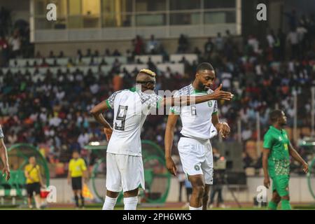 La partita tra Super Eagles e Guinea Bissau della Nigeria durante i qualificatori della Coppa delle nazioni d’Africa (AFCON) del 2023 allo stadio Abuja di Abuja, in Nigeria. Foto Stock