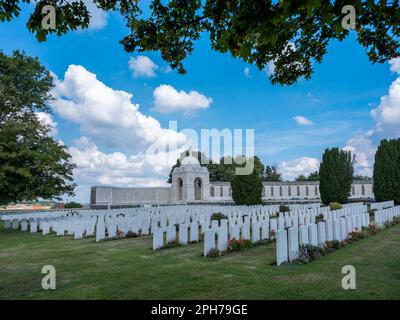Tyne Cot Commonwealth War Graves Cimitero e memoriale per il mancante Foto Stock