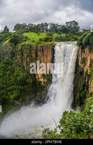 Howick cascata cascate sul fiume Umgeni nel meandro KZN midlands Foto Stock