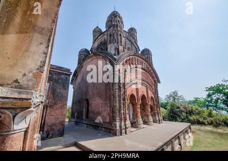 vecchio complesso di templi a pathra medinipore Foto Stock