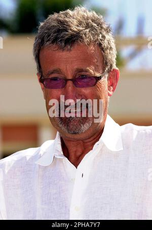 FOTO D'ARCHIVIO: Eddie JORDAN avrà 75 anni il 30 marzo 2023, 33 SN Monaco 2805.jpg Formula 1, Gran Premio di Monaco il 28 maggio 2003 Eddie JORDAN, GBR, Team Manager Jordan, HF, ?SVEN SIMON, Huyssenallee 40-42,45128 e ssen #tel.0201 45 56#fax 0201/23 45 39#account 1428150 C ommerzbank e ssen BLZ 36040039#www.SvenSimon.net. Foto Stock