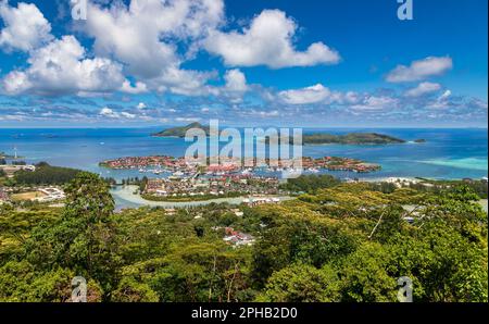 Vista panoramica dell'isola Eden (Mahe, Seychelles) Foto Stock