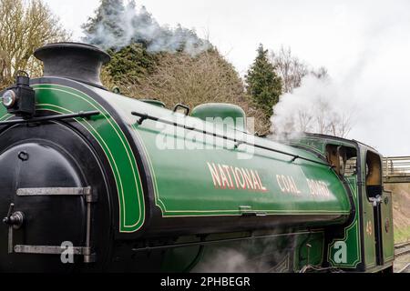 Un treno a vapore d'epoca alla Tanfield Railway - la ferrovia più antica del mondo a Tanfield, nella contea di Durham, Regno Unito. Foto Stock