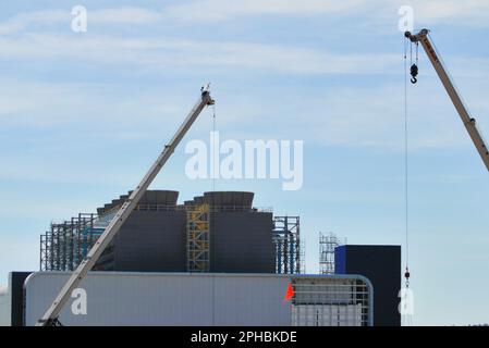 Phoenix, Arizona - Marzo 08 2023: Costruzione in corso della Taiwan Semiconductor Manufacturing Company (TSMC) wafer Fab 21 a North Phoenix. Foto Stock