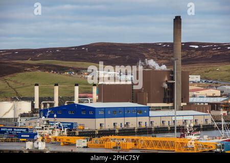 Lerwick, Shetland - l'avvicinamento in traghetto. Foto Stock