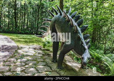 Il Prehistoric World nell'Ontario orientale, Canada, è un'attrazione all'aperto che si estende su più di 50 acri di terreno. Foto Stock