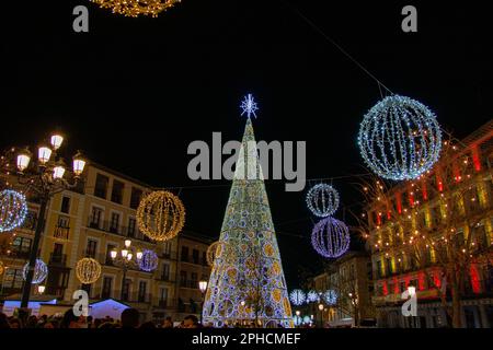 Plaza de Zocodover a Toledo, Spagna, decorata per Natale Foto Stock
