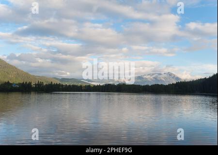 Lago Mosvatnet nel comune di Stavanger nella contea di Rogaland, Norvegia Foto Stock