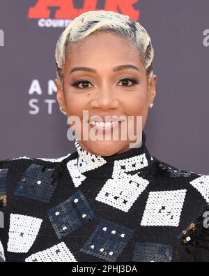 27 marzo 2023, Westwood, California, Stati Uniti: Tiffany Haddish. Partecipa alla prima mondiale di ''AIR' di Amazon Studios (Credit Image: © Billy Bennight/ZUMA Press Wire) SOLO PER USO EDITORIALE! Non per USO commerciale! Foto Stock