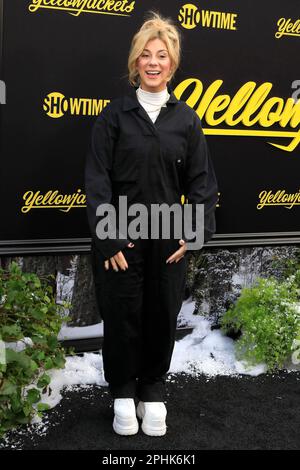 Los Angeles, California. 22nd Mar, 2023. JAX agli arrivi per YELLOWJACKS Stagione 2 Premiere, TCL Chinese Theatre, Los Angeles, CA 22 marzo 2023. Credit: Priscilla Grant/Everett Collection/Alamy Live News Foto Stock