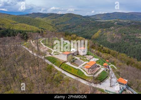 Fortezza di Tsari Mali Grad a Belchin, Bulgaria. Foto Stock