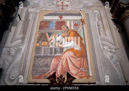 Affresco di Sandro Botticelli di San Agostino nel suo studio a San Salvatore a Ognissanti, Firenze Foto Stock