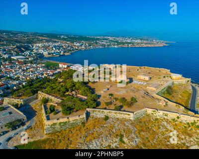 Veduta aerea del Castello della Fortezza di Venezia nella città greca di Rethimno, Creta. Foto Stock