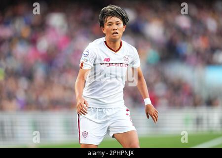 Moeka Kinami di AS Roma durante la partita della UEFA Womens Champions League, quarti di finale, 2nd tappa tra il FC Barcelona e v AS Roma ha giocato allo Stadio Spotify Camp Nou il 29 marzo 2023 a Barcellona, Spagna. (Foto di Colas Buera / PRESSIN) Foto Stock